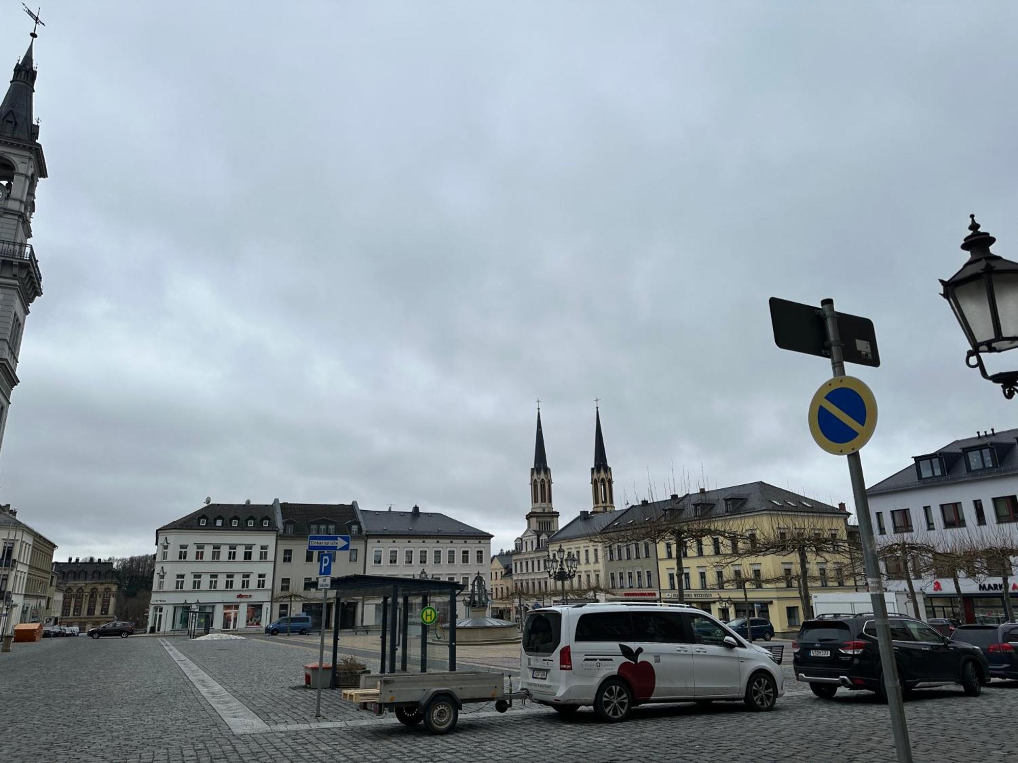 Ein Zimmer Wohnung Am Markt Oelsnitz  Екстериор снимка