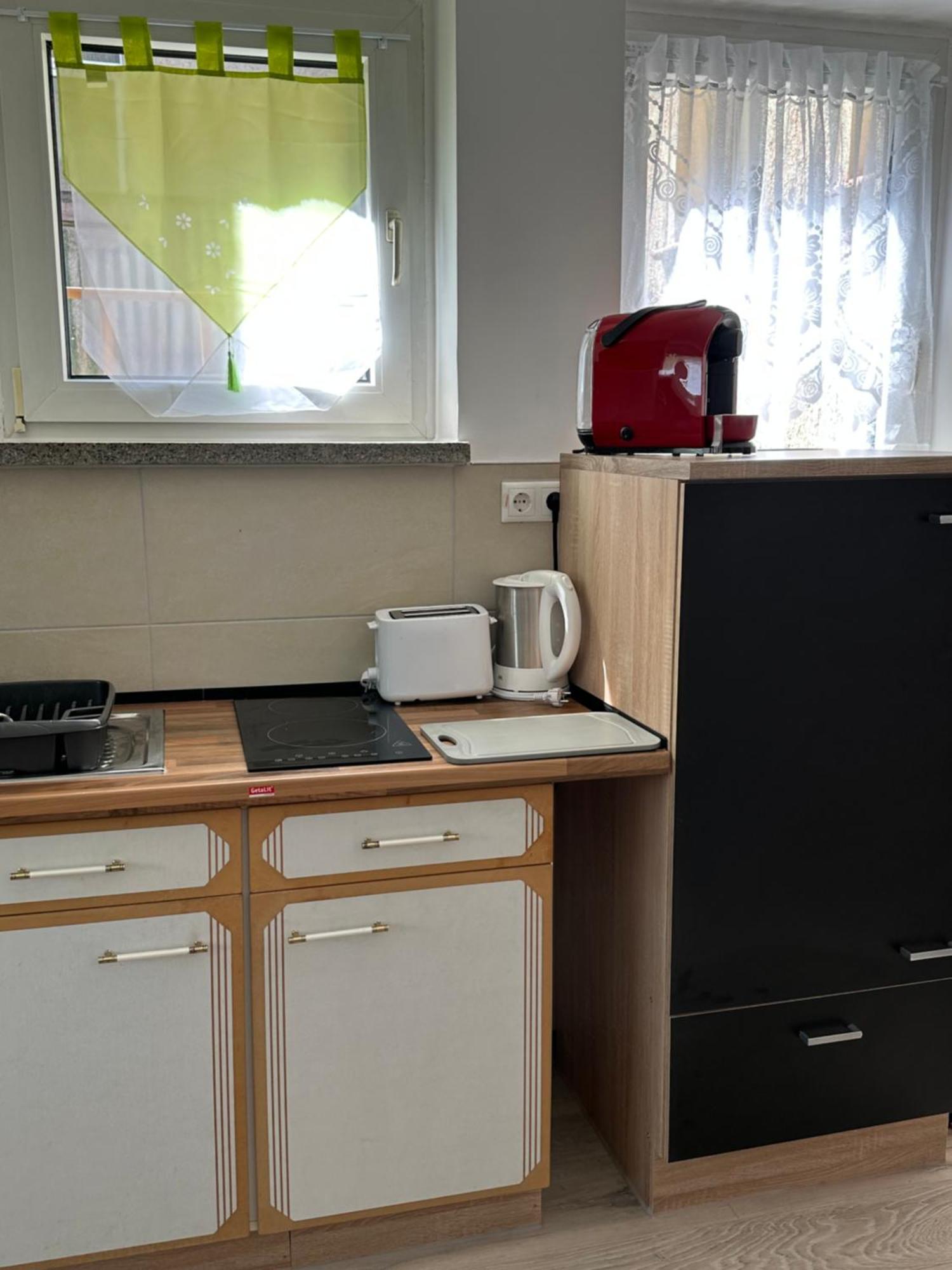 Ein Zimmer Wohnung Am Markt Oelsnitz  Екстериор снимка