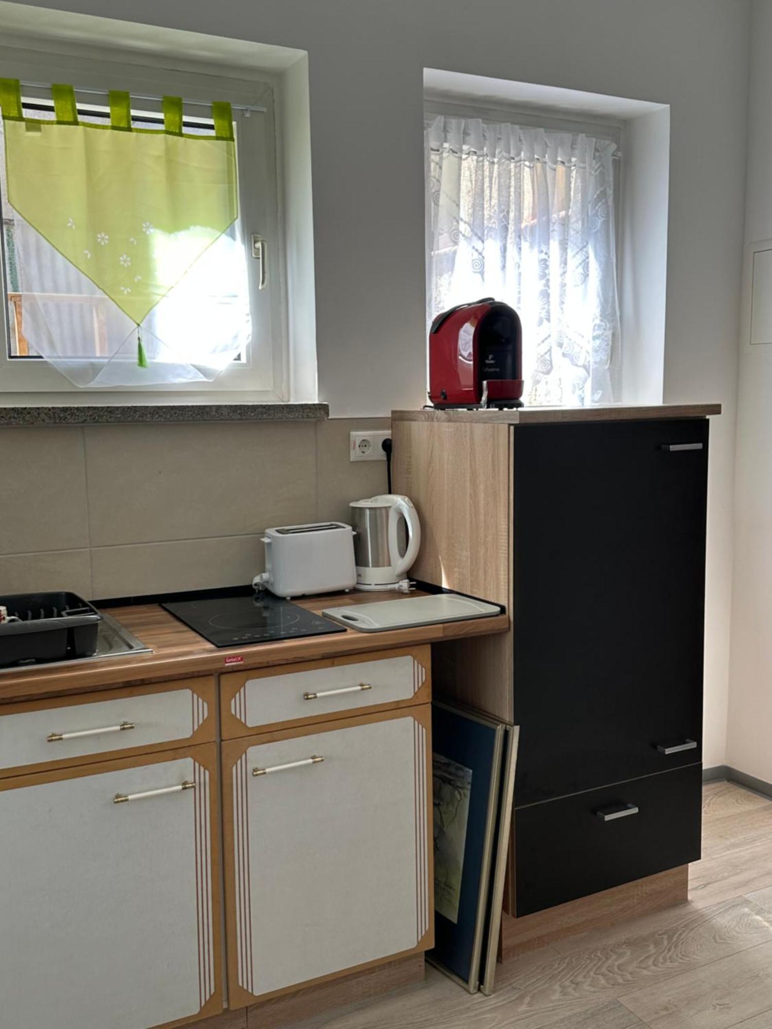 Ein Zimmer Wohnung Am Markt Oelsnitz  Екстериор снимка