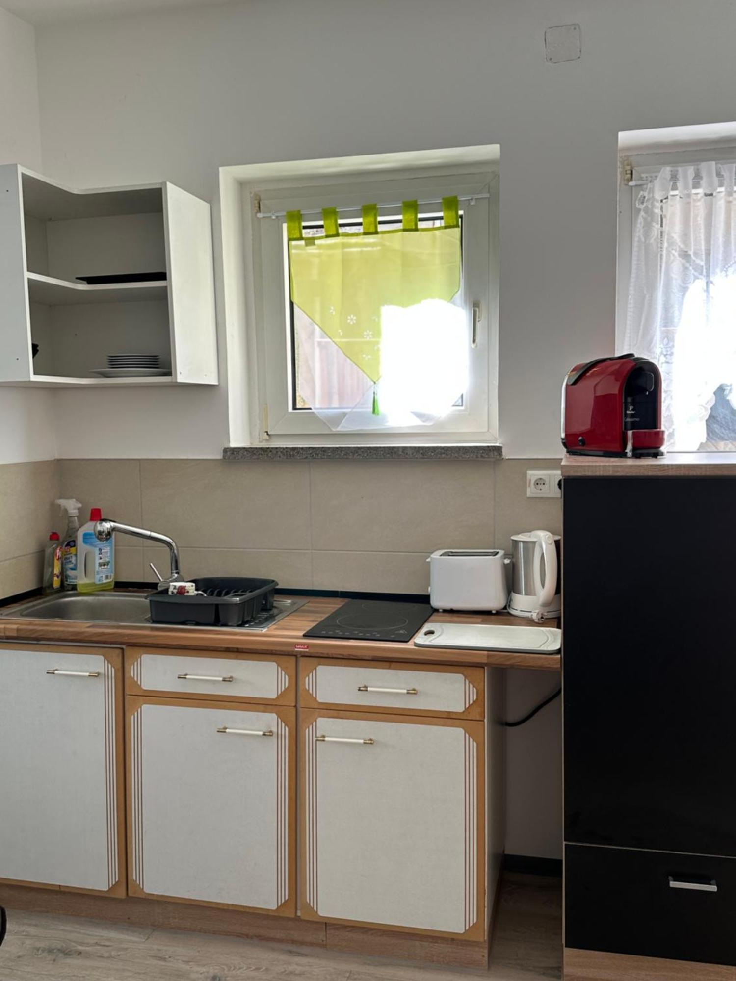 Ein Zimmer Wohnung Am Markt Oelsnitz  Екстериор снимка